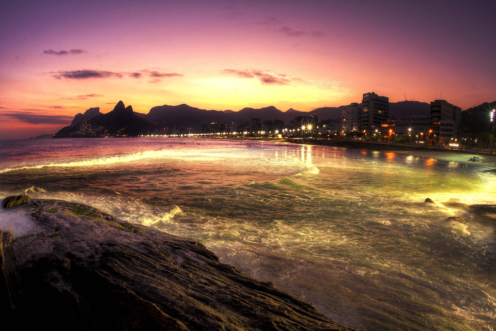 Arpoador Beach Guide: Tips for a Perfect Visit to Rio’s Hidden Gem
