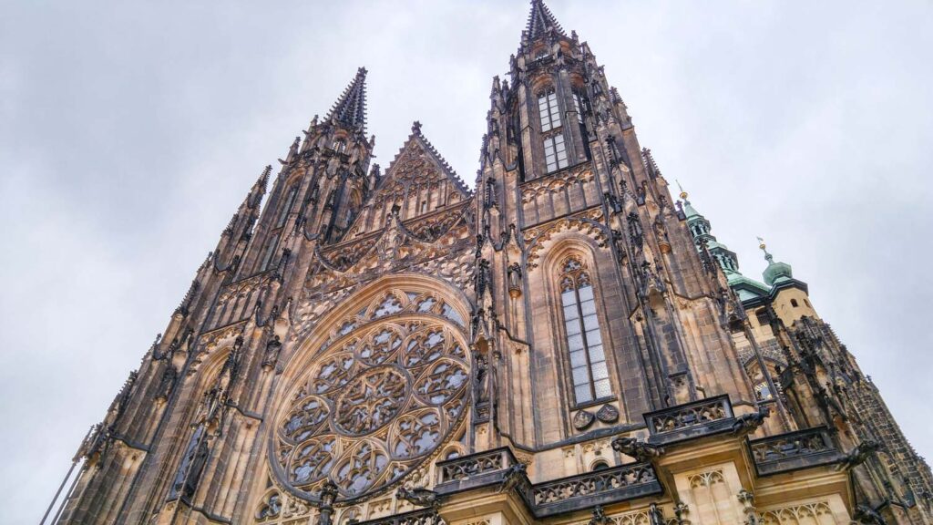 St. Vitus Cathedral: A Gothic Marvel in the Heart of Prague